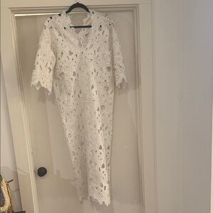 Elegant White Lace Long Sleeve Dress